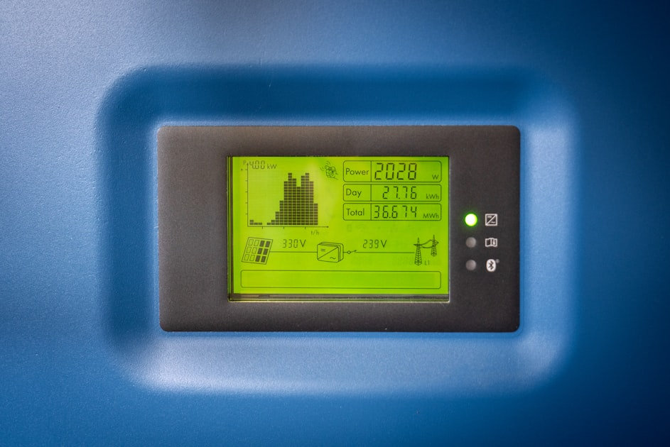 Solar and Hybrid Inverters Explained